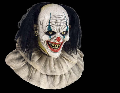 Mascara Larry the clown