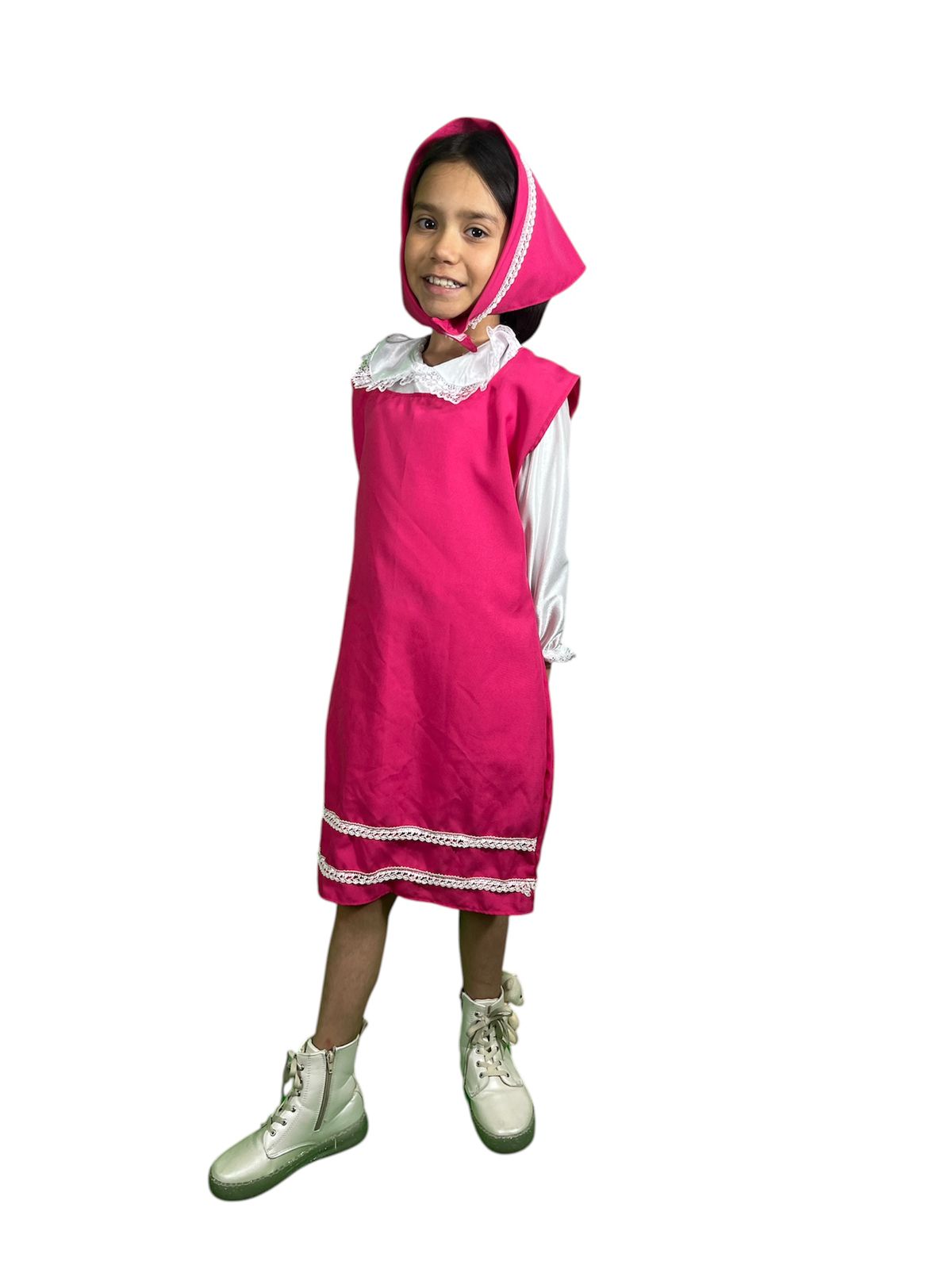 Niña de la capucha rosa
